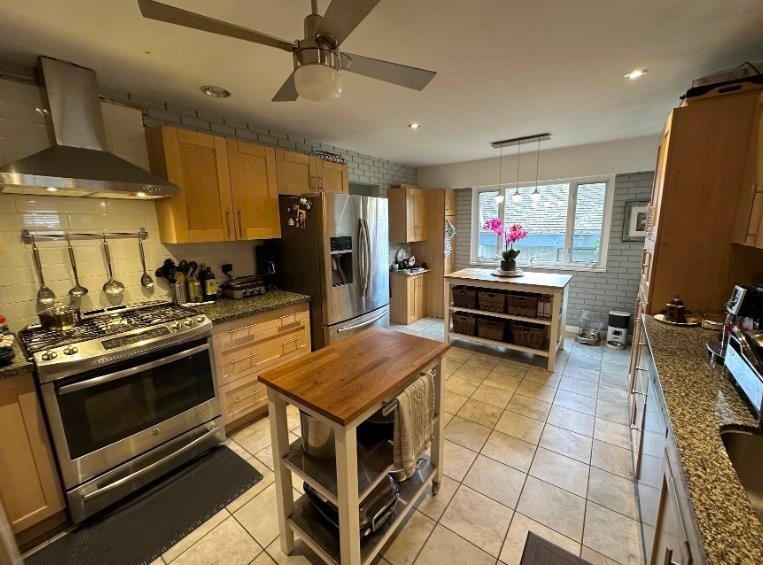 7879 Welsley Drive, Burnaby, V5E 3X4 | Image 2