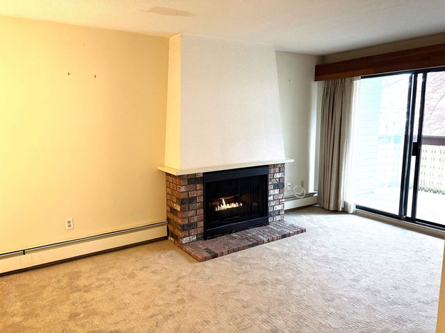 216 - 3150 Prince Edward Street