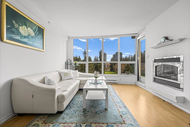 1102 - 1148 Heffley Crescent