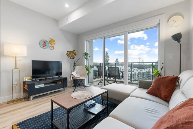 506 - 6285 King George Boulevard