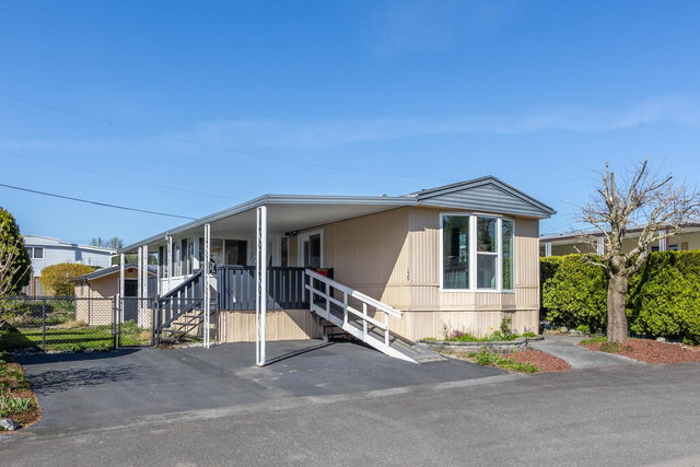 129 - 27111 0 Avenue