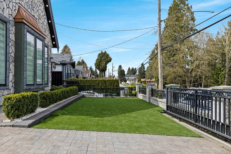 12768 97a Avenue, Surrey, V3V 2H5 | Image 3