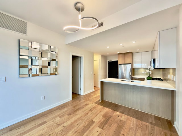 128 - 5311 Cedarbridge Way