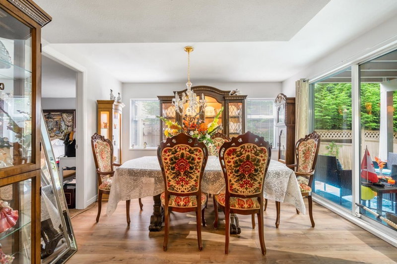 35 Wildwood Drive, Port Moody, V3H 4M5 | Image 3