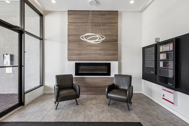 901 - 7235 Salisbury Avenue