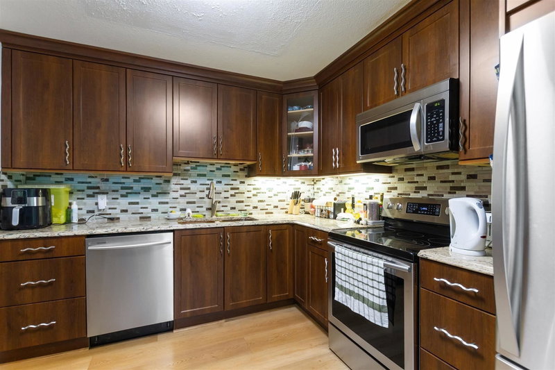 35 - 20155 50 Avenue, Langley, V3A 6R8 | Image 2