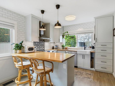 1 - 3031 Williams Road | Richmond | Image