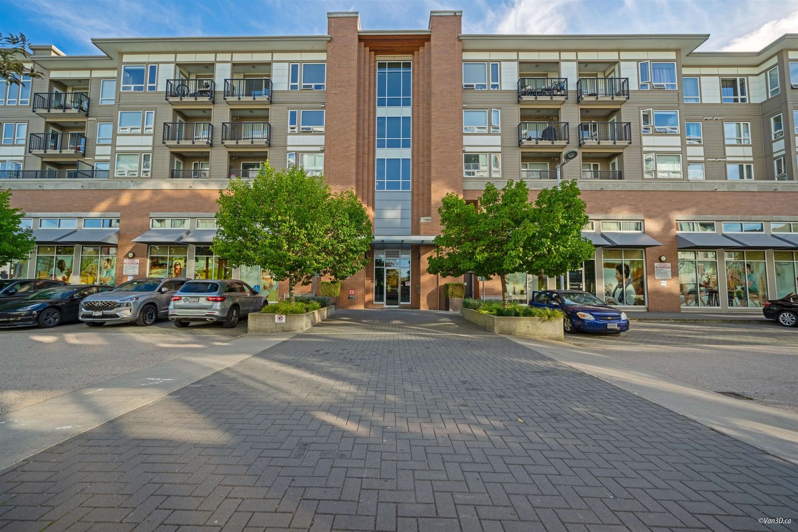 Listing Image 19