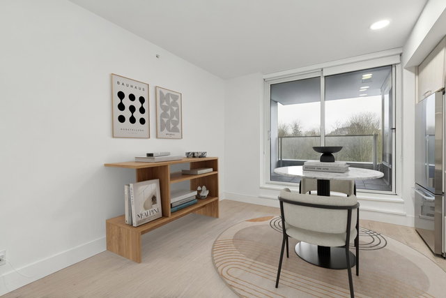 707 - 680 Seylynn Crescent