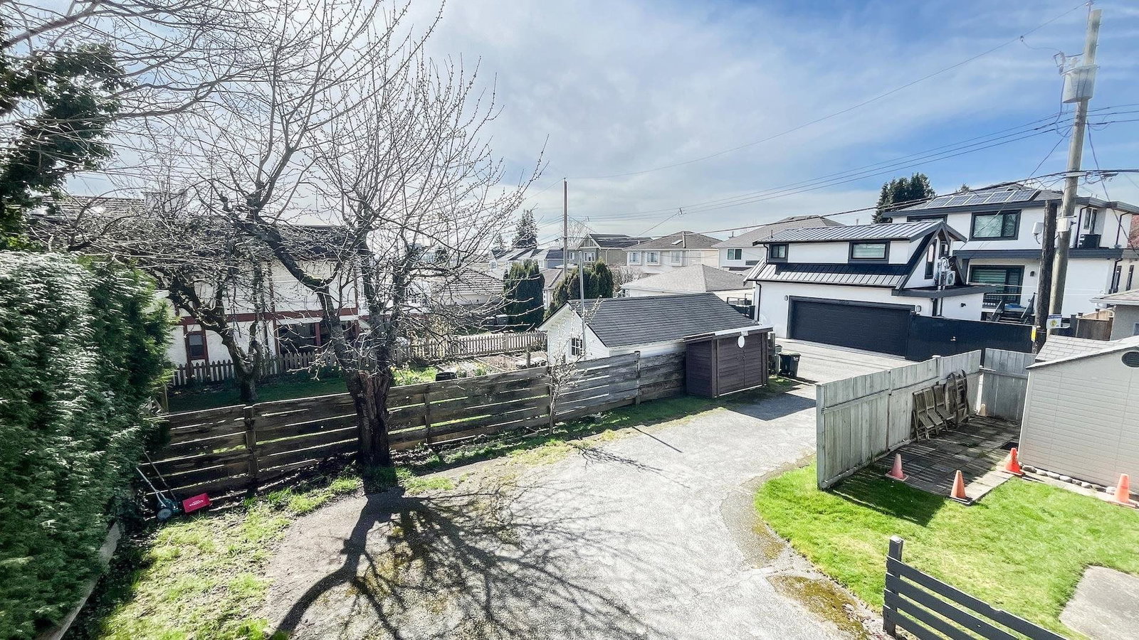 Listing Image 23