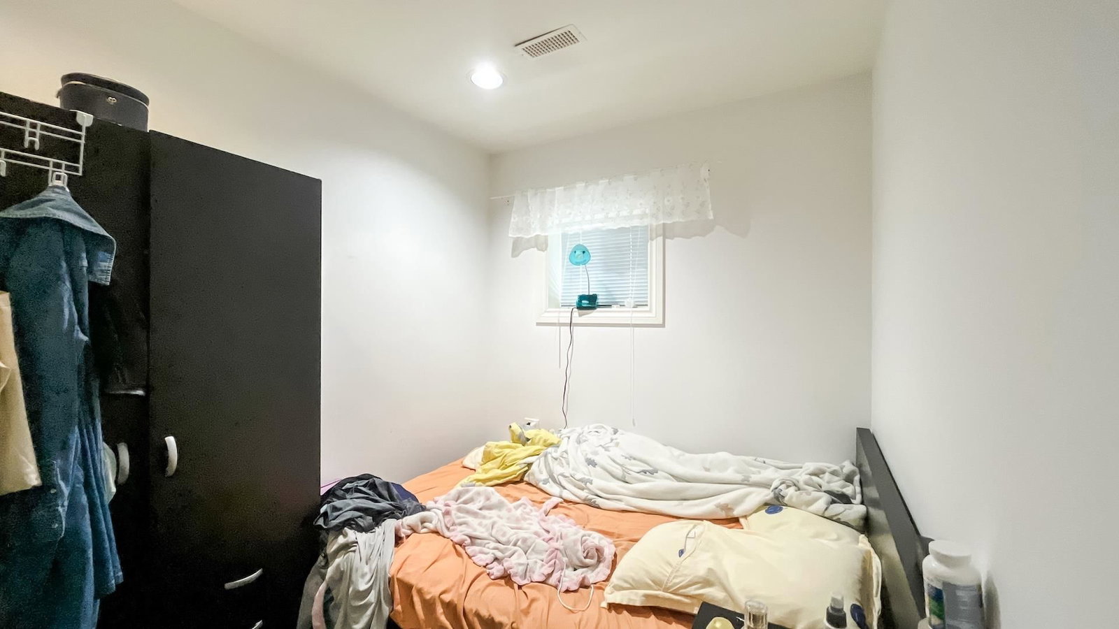 Listing Image 33