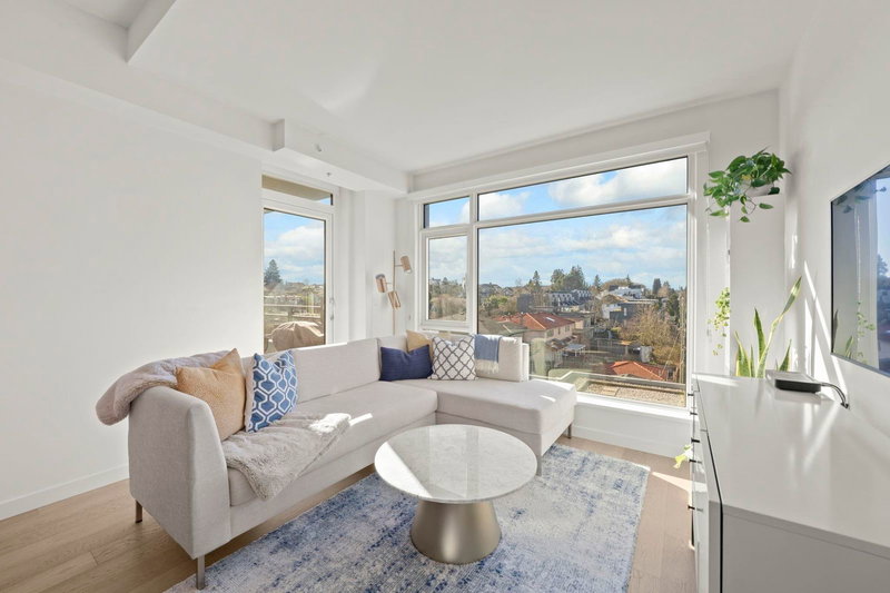 4171 Cambie Street #401, Vancouver, British Columbia