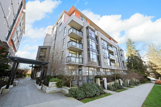 401 - 4171 Cambie Street