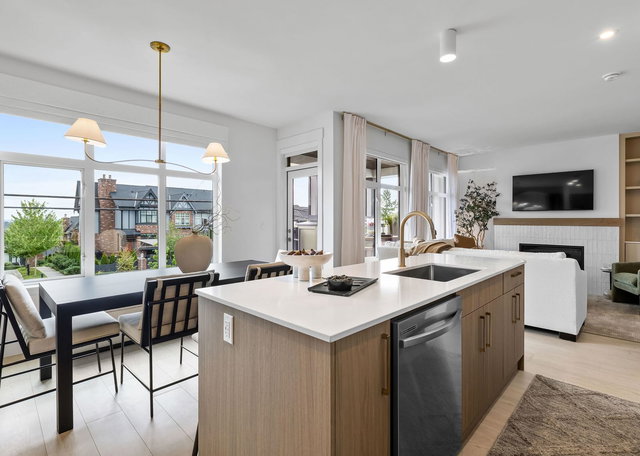 146 - 3546 Monson Crescent