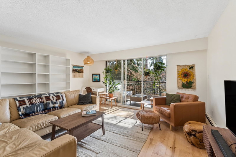 1385 Draycott Road #211, North Vancouver, British Columbia