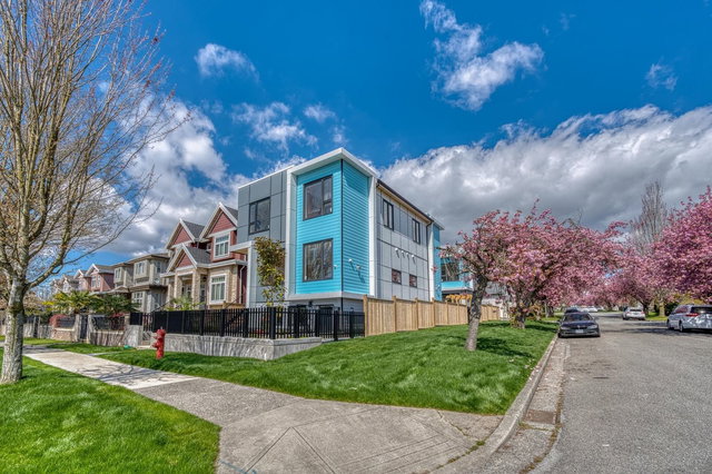 2 - 1495 58th Avenue E