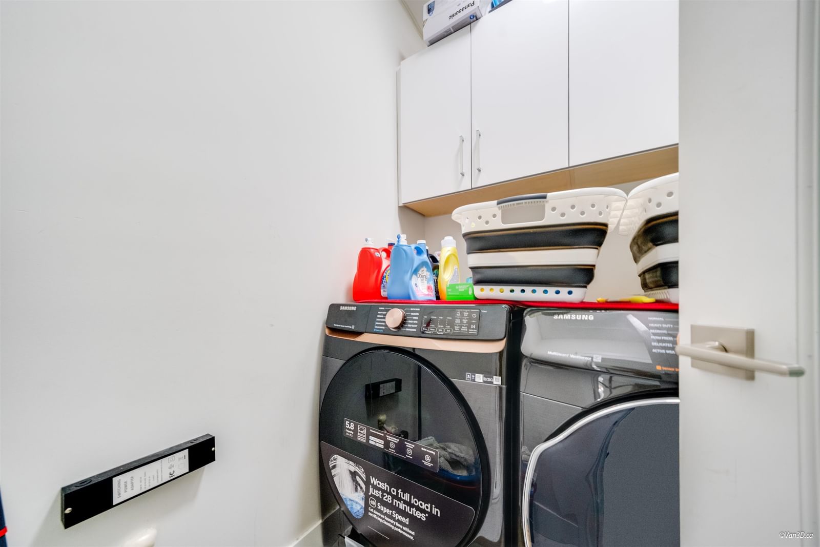 Listing Image 22
