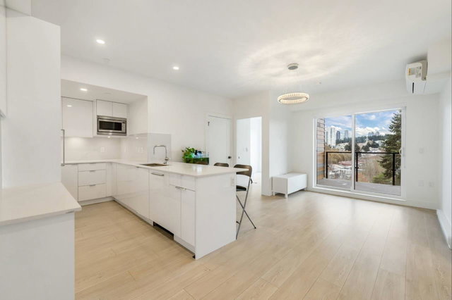 601 - 5399 Joyce Street