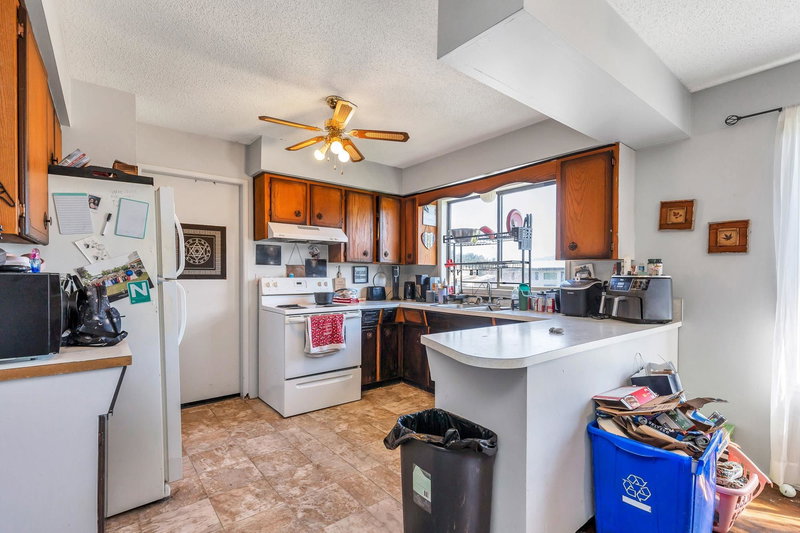 9501 Paula Crescent, Chilliwack, V2P 6H1 | Image 2