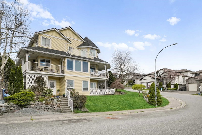 3449 Promontory Court, Abbotsford, V2T 6S8 | Image 2