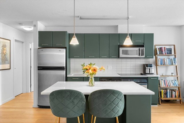 310 - 1155 Seymour Street