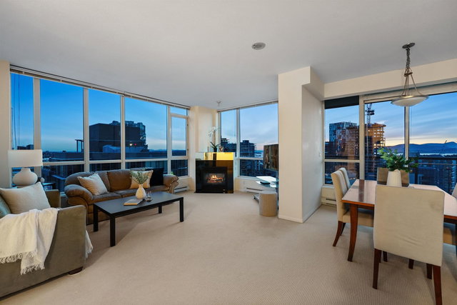 3601 - 1328 Pender Street W