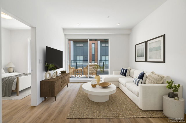 209 - 375 Clayton Street