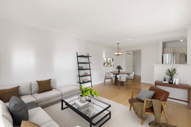 404 - 3575 Euclid Avenue