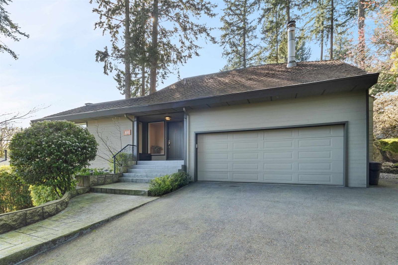 4635 Caulfeild Drive