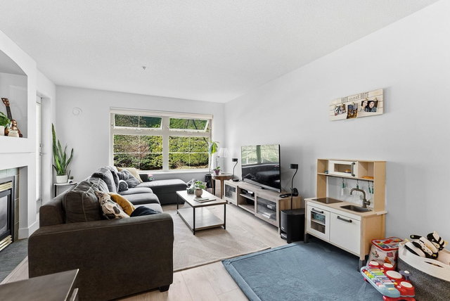 312 - 15220 Guildford Drive