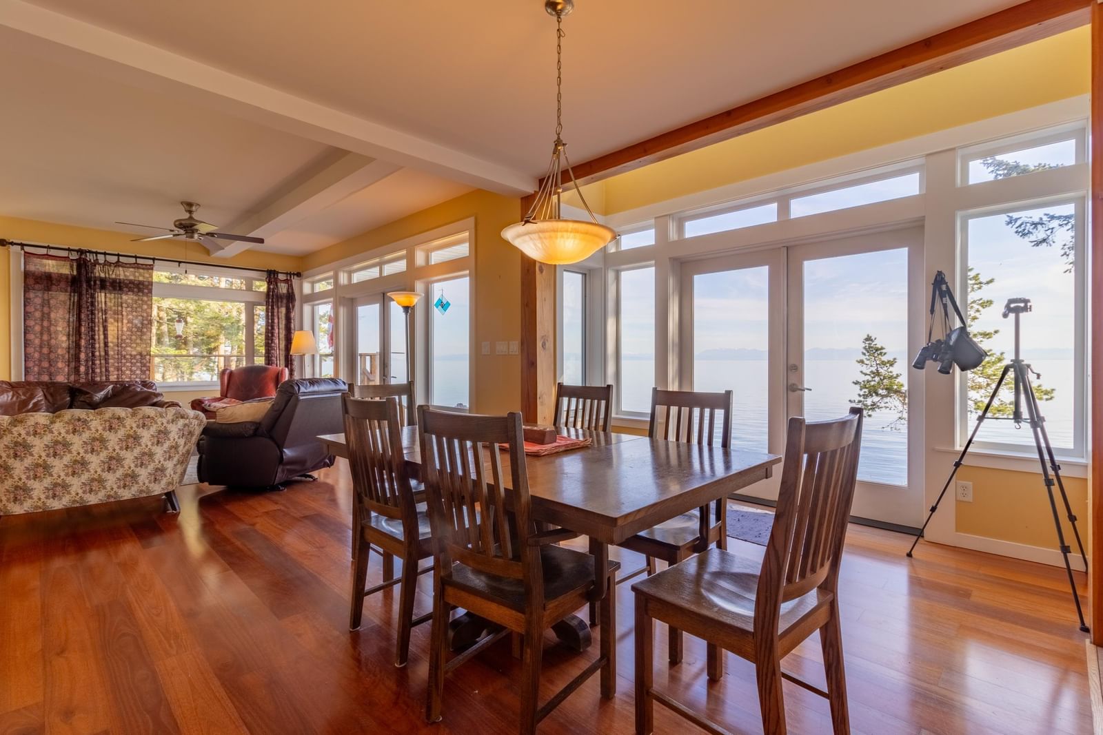 Listing Image 10