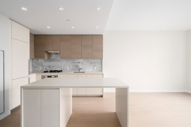 3201 - 4168 Lougheed Highway