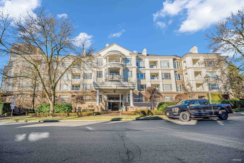 5735 Hampton Place, Vancouver, British Columbia