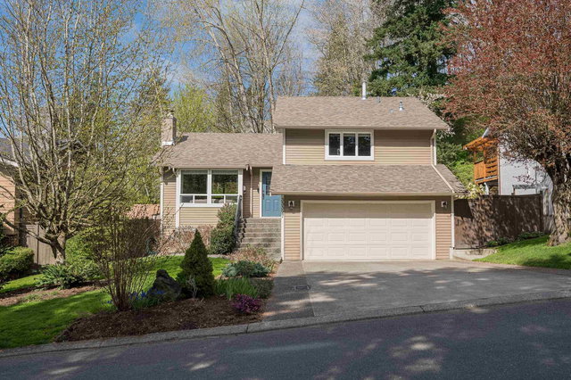 35327 Sandy Hill Crescent