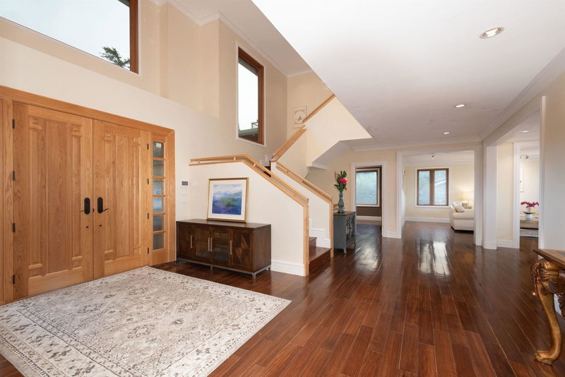 950 Greenwood Road, West Vancouver, V7S 1X7 | Image 2