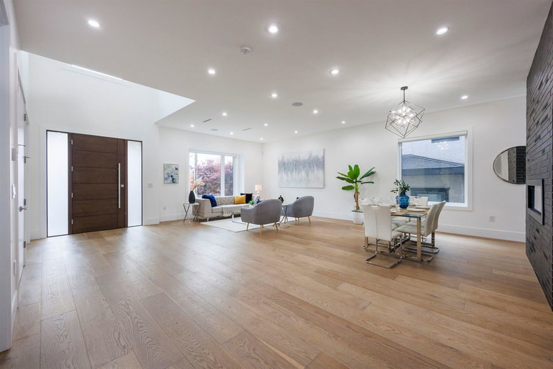 8475 12th Avenue, Burnaby, V3N 2L8 | Image 2