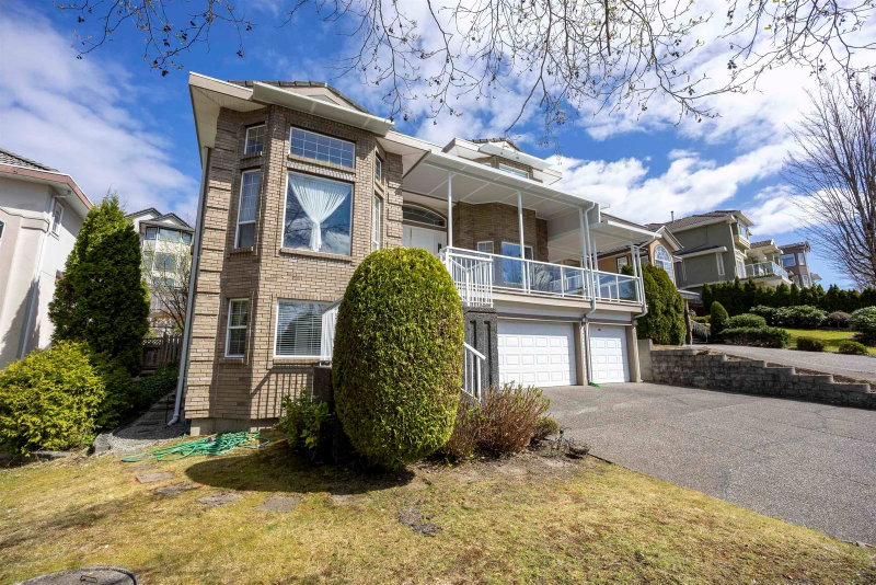 2551 Sapphire Place