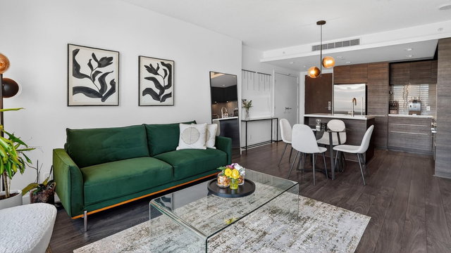 1401 - 1550 Fern Street