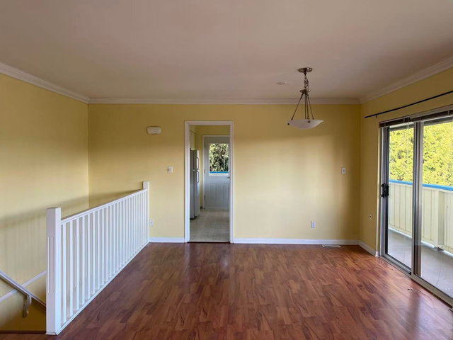 upper units - 8091 No 3 Road