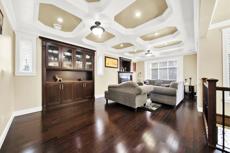 10346 126 Street, Surrey, V3V 5G1 | Image 2