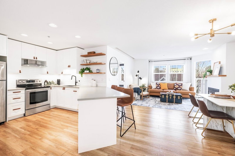 PH10 - 1702 56 Street, Tsawwassen, V4L 2P5 | Image 2