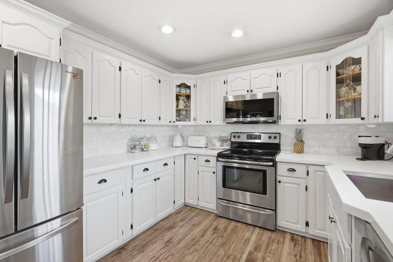 18816 121b Avenue, Pitt Meadows, V3Y 2K7 | Image 3