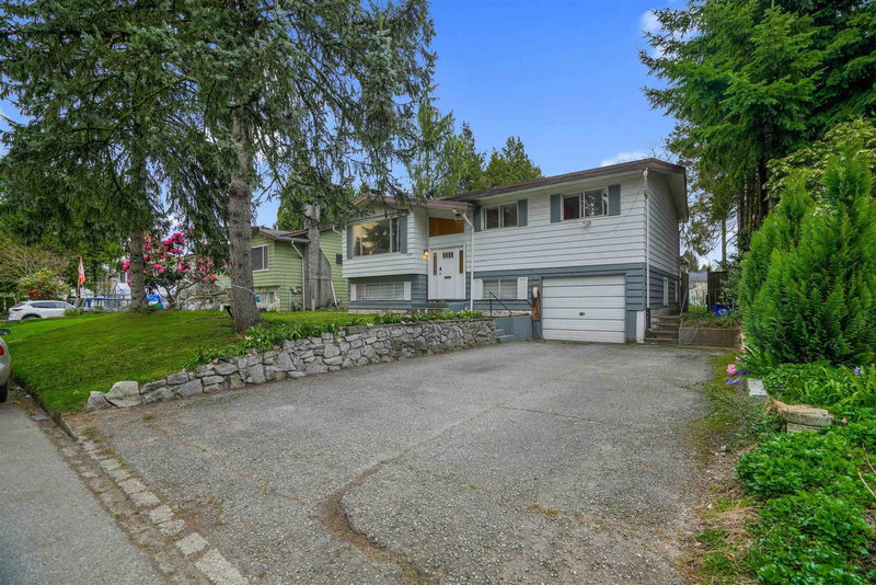 12110 Greenwell Street, Maple Ridge, V2X 7N1 | Image 2