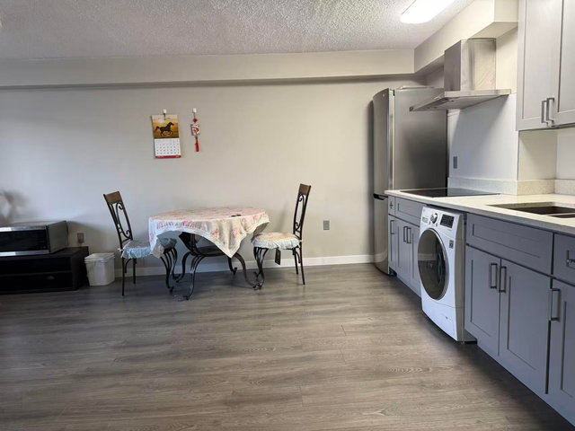 10th Floor - 6611 Minoru Blvd