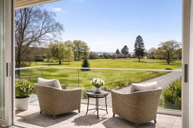 102 - 17059 0 Avenue