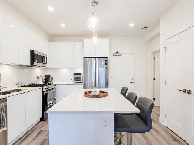 B310 - 8447 202 Avenue