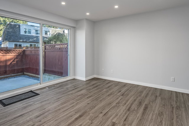 48 - 21555 Dewndey Trunk Road