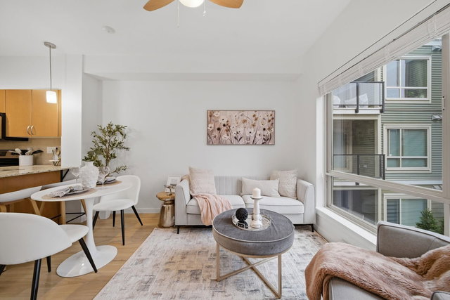 318 - 13789 107a Avenue