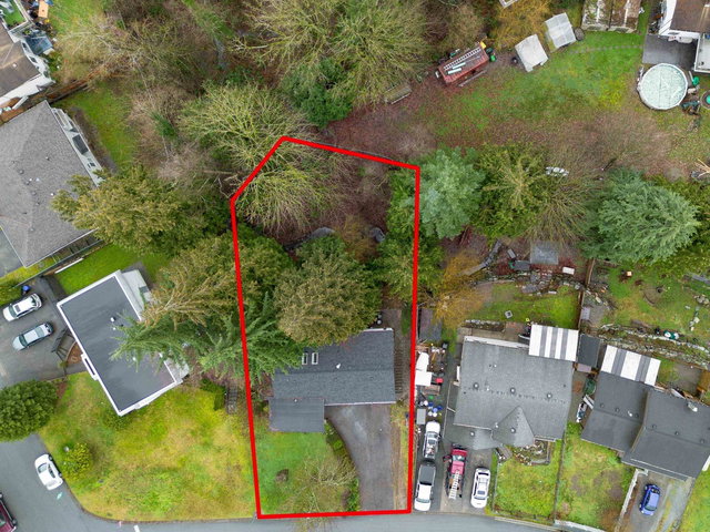 32472 Grebe Crescent