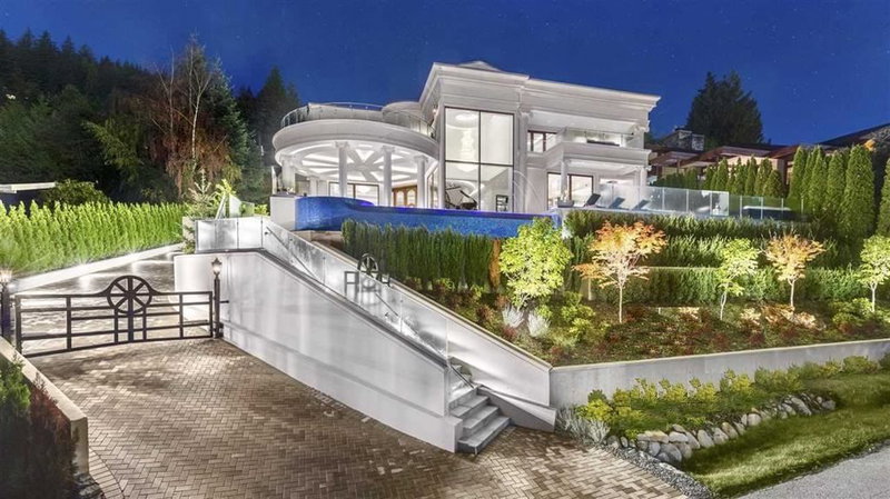 795 Andover Crescent, West Vancouver, British Columbia